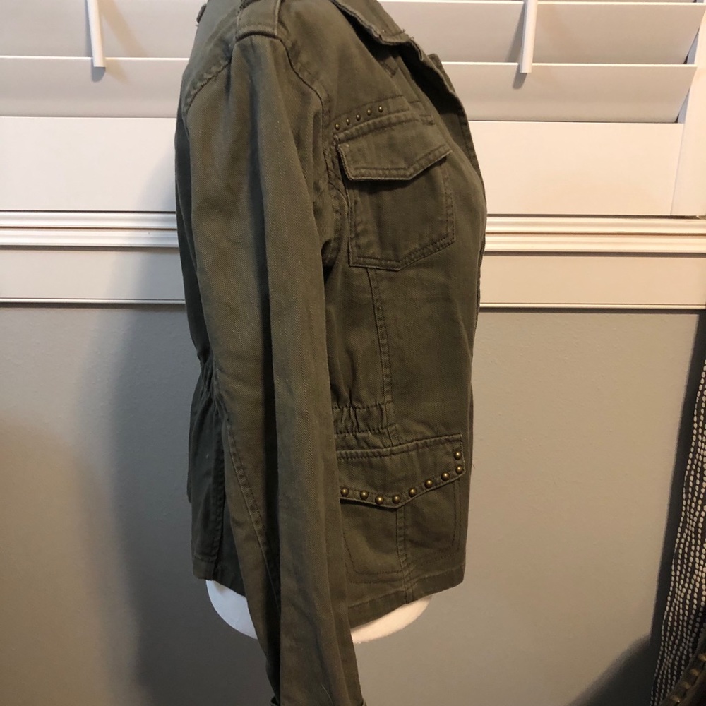 Uproar Jean Jacket - Picture 2 of 5